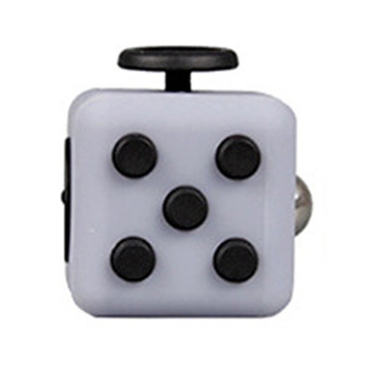 Qoo10 フィジェットキューブ ストレス解消キューブ おもちゃ 6面体 不安 緊張解除 ストレス Fidget Cube 手持ち無沙汰解消グッズ 送料無料