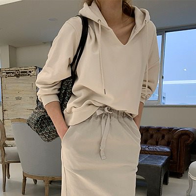 Qoo10 ナンニング 即納発送 Naning9 Vネック レディース服