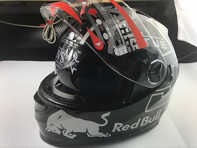 Qoo10 レッドブル ９３番 フルフェイスヘルメッ カー用品