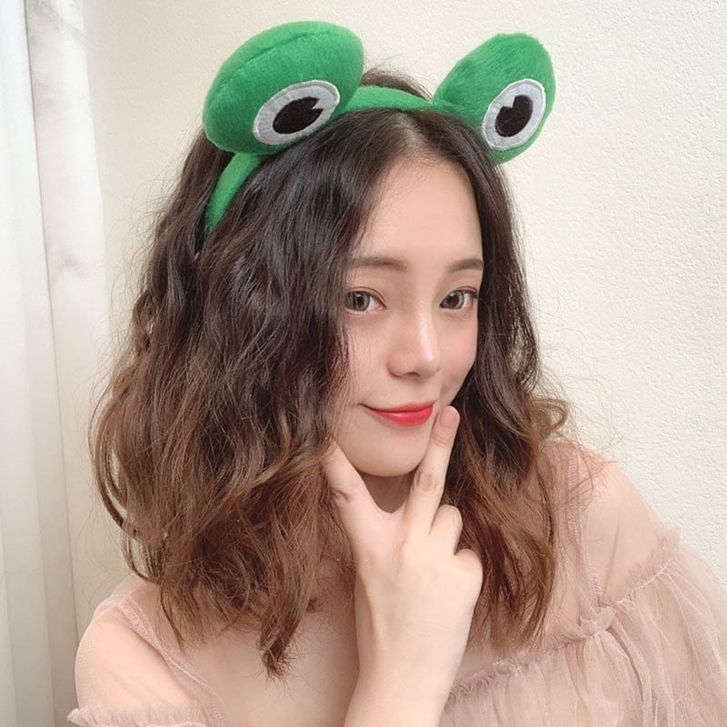 Qoo10 韓国ins可愛い林小宅カエルの顔をおかしくして顔を洗ってマスクをしてカチューシャをします