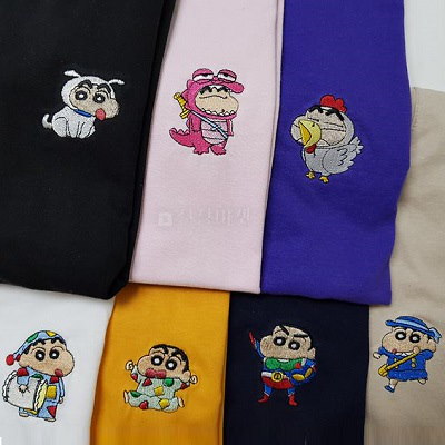 Qoo10 1day2dys クレヨンしんちゃんティーシャツ キャラクター刺繍tシャツシンプルレイヤード可愛い韓国送料無料