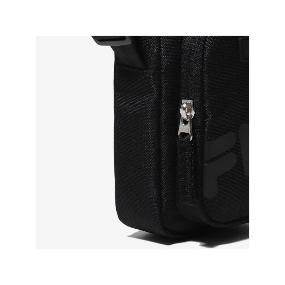 FILA KIDS エッセンシャル携帯バッグ FK3BCG3007X_BLK FILA KIDS エッセンシャル携帯バッグ FK3BCG3007X_BLK