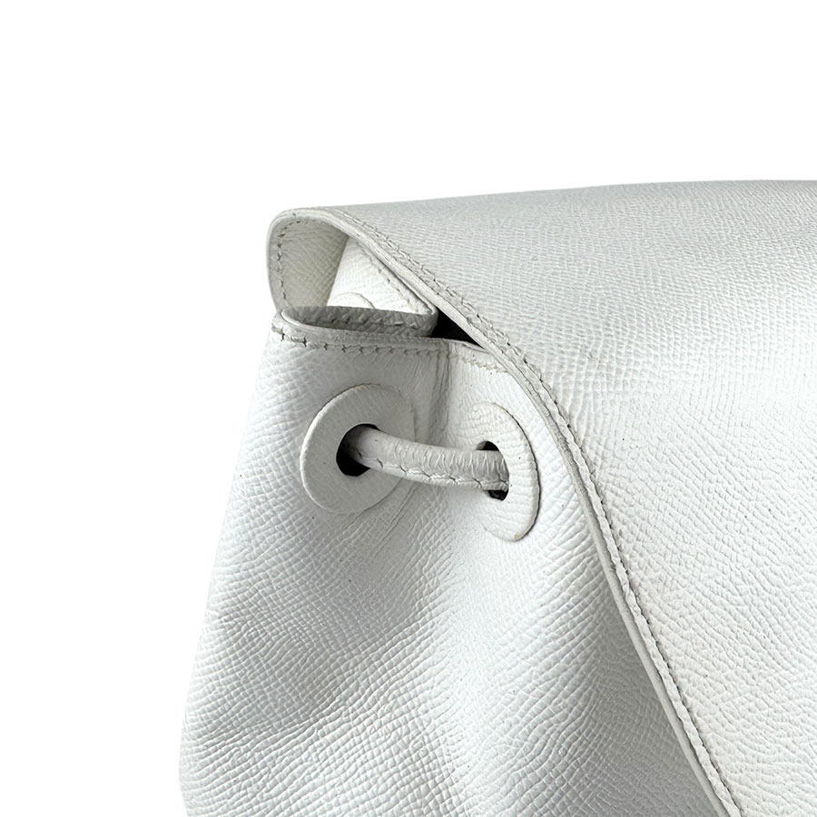 シャネル CHANEL リュック キャビアスキンレザー ホワイト レディース z5440 シャネル CHANEL リュック キャビアスキンレザー ホワイト レディース z5440