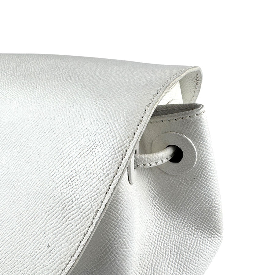 シャネル CHANEL リュック キャビアスキンレザー ホワイト レディース z5440 シャネル CHANEL リュック キャビアスキンレザー ホワイト レディース z5440