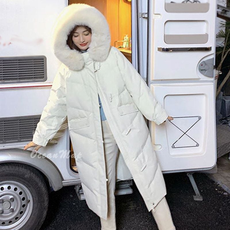 1000円OFFクーポン 超ロングダウンコート ダウンコート ダウンジャケット ブ おしゃれ スタイリッシュ カジュアル ビジネス 通勤 通学 レディース アウター ダウンジャケット かわいい 大きい 1000円OFFクーポン 超ロングダウンコート ダウンコート ダウンジャケット ブ おしゃれ スタイリッシュ カジュアル ビジネス 通勤 通学 レディース アウター ダウンジャケット かわいい 大きい