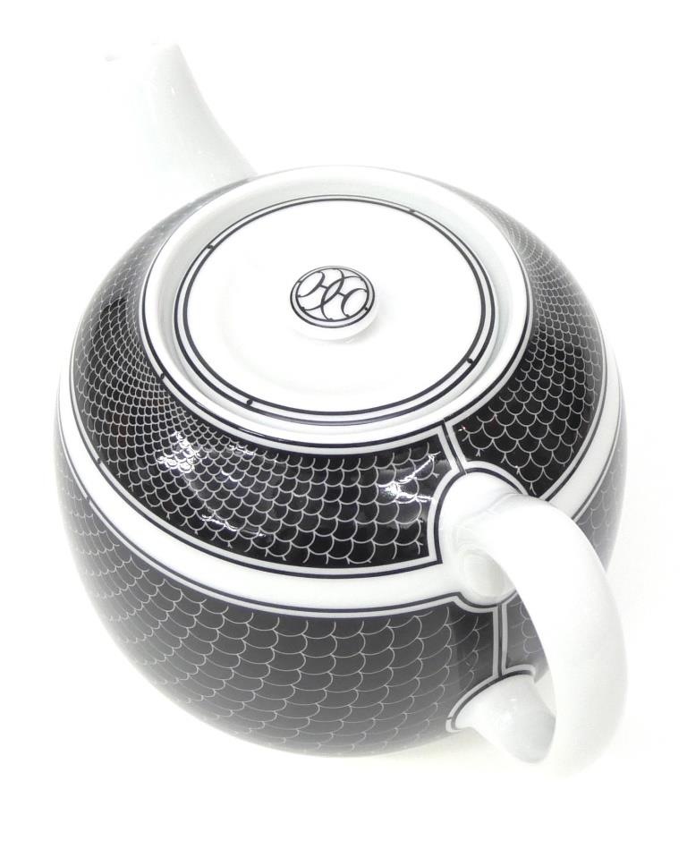 エルメス HERMES Hデコ ティーポット アッシュデコ 黒×白(66589) エルメス HERMES Hデコ ティーポット アッシュデコ 黒×白(66589)