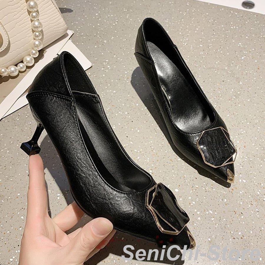 【今月限りのアクティビティ】【出荷が迅速である】パンプス ポインテッドトゥ金属飾り 美脚 クーポンを受け取る送料無料