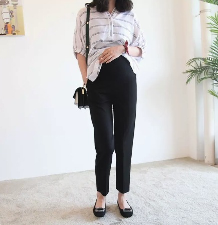 ボトムス クロップドパンツ アンクル丈 スリム タイト ウエストタック デザイン 美ライン ニュアンス 伸縮性 ストレッチ カラバリ スタイルアップ かわいい 大人可愛い きれいめ シンプル