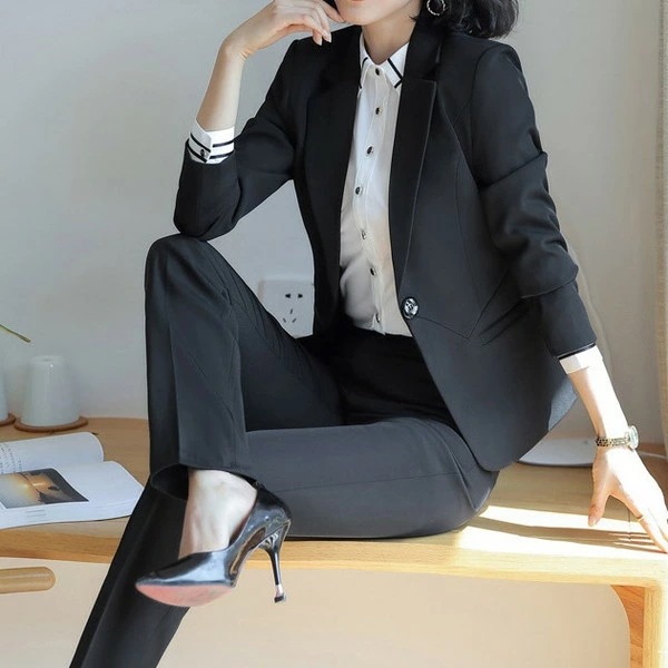 【急速出荷 2025年新作】リクルートスーツ レディース 就活スーツ ビジネススーツ パンツスーツ 上下 レディーススーツ 女性スーツ 紺スーツ 黒スーツ セットアップスーツ スーツ 大学生 かっこい 【急速出荷 2025年新作】リクルートスーツ レディース 就活スーツ ビジネススーツ パンツスーツ 上下 レディーススーツ 女性スーツ 紺スーツ 黒スーツ セットアップスーツ スーツ 大学生 かっこい