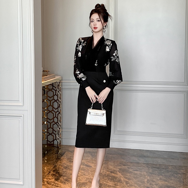 【JY.上品】 2025秋冬新品 女王様 キラキラ 刺繍 タイト ワンピース ドレス パーティー キャバ 大人 同窓会 披露宴 卒業式 結婚式 演奏会 ウェディング 二次会 メガ割 【JY.上品】 2025秋冬新品 女王様 キラキラ 刺繍 タイト ワンピース ドレス パーティー キャバ 大人 同窓会 披露宴 卒業式 結婚式 演奏会 ウェディング 二次会 メガ割