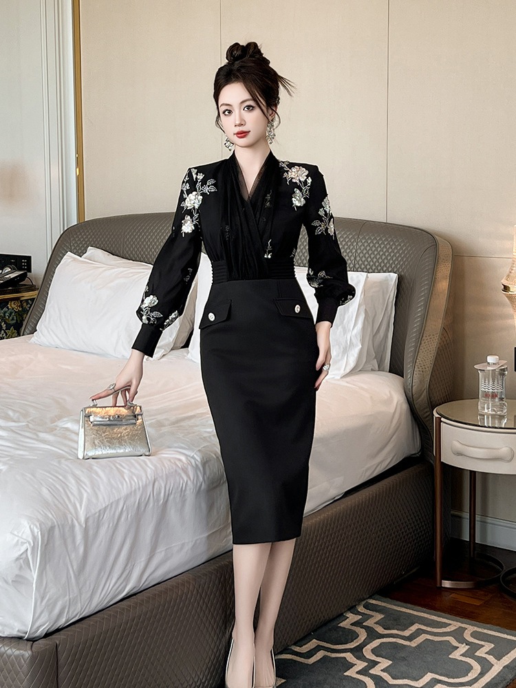 【JY.上品】 2025秋冬新品 女王様 キラキラ 刺繍 タイト ワンピース ドレス パーティー キャバ 大人 同窓会 披露宴 卒業式 結婚式 演奏会 ウェディング 二次会 メガ割 【JY.上品】 2025秋冬新品 女王様 キラキラ 刺繍 タイト ワンピース ドレス パーティー キャバ 大人 同窓会 披露宴 卒業式 結婚式 演奏会 ウェディング 二次会 メガ割