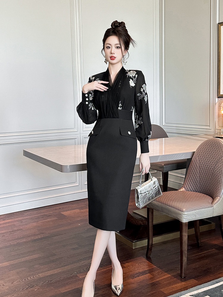 【JY.上品】 2025秋冬新品 女王様 キラキラ 刺繍 タイト ワンピース ドレス パーティー キャバ 大人 同窓会 披露宴 卒業式 結婚式 演奏会 ウェディング 二次会 メガ割 【JY.上品】 2025秋冬新品 女王様 キラキラ 刺繍 タイト ワンピース ドレス パーティー キャバ 大人 同窓会 披露宴 卒業式 結婚式 演奏会 ウェディング 二次会 メガ割