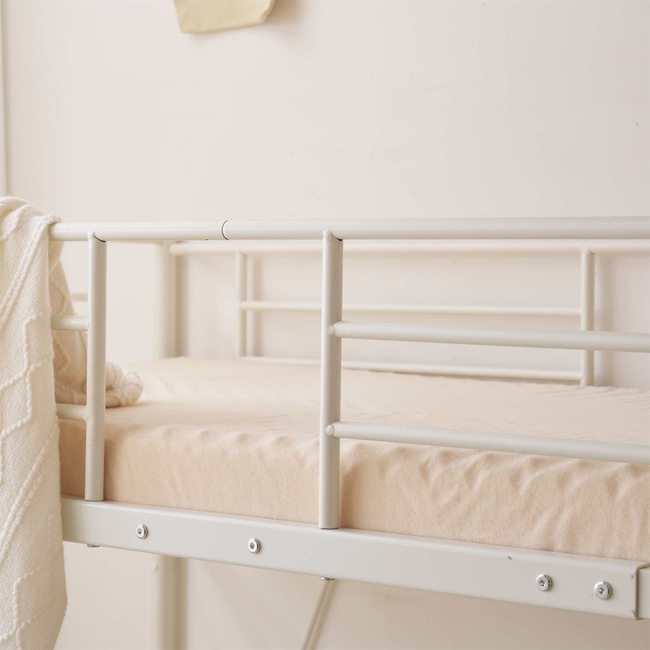 国内発送!S ロフトベッド 階段付き S パイプベッド シングル コ 収納 スチール 耐震 ベッド シングル パイプベッド パイプベッドフレームのみ【Sシングル】 国内発送!S ロフトベッド 階段付き S パイプベッド シングル コ 収納 スチール 耐震 ベッド シングル パイプベッド パイプベッドフレームのみ【Sシングル】