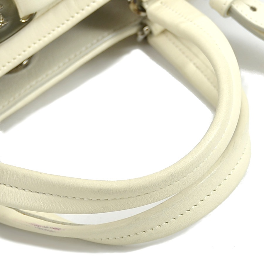 サルヴァトーレフェラガモ Salvatore Ferragamo ハンドバッグ ショルダーバッグ ヴァラリボン レザー アイボリー レディース r10051g サルヴァトーレフェラガモ Salvatore Ferragamo ハンドバッグ ショルダーバッグ ヴァラリボン レザー アイボリー レディース r10051g