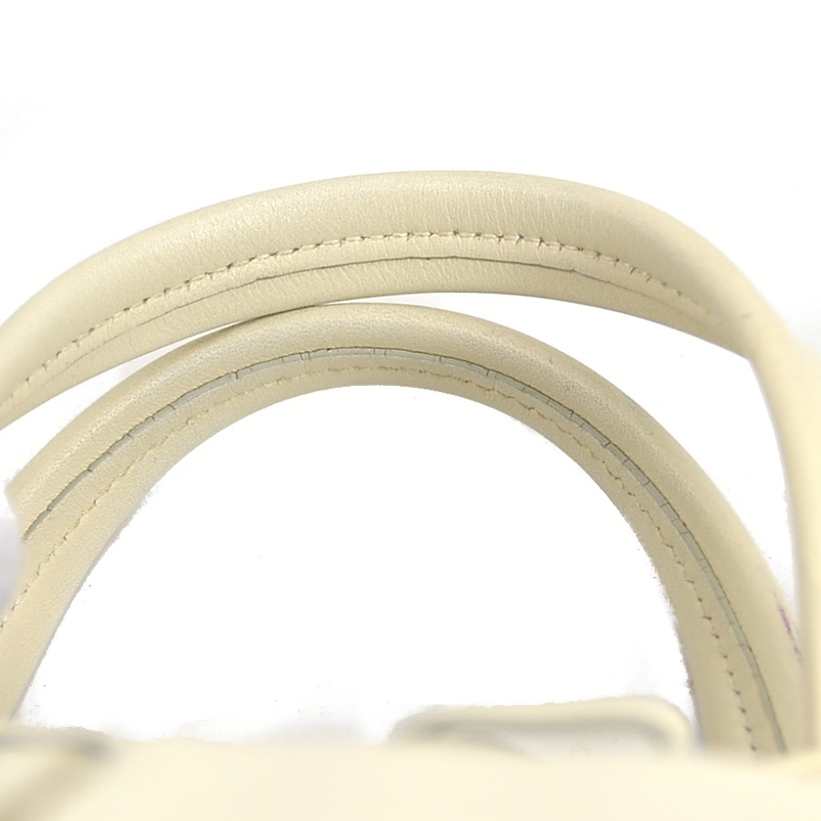 サルヴァトーレフェラガモ Salvatore Ferragamo ハンドバッグ ショルダーバッグ ヴァラリボン レザー アイボリー レディース r10051g サルヴァトーレフェラガモ Salvatore Ferragamo ハンドバッグ ショルダーバッグ ヴァラリボン レザー アイボリー レディース r10051g