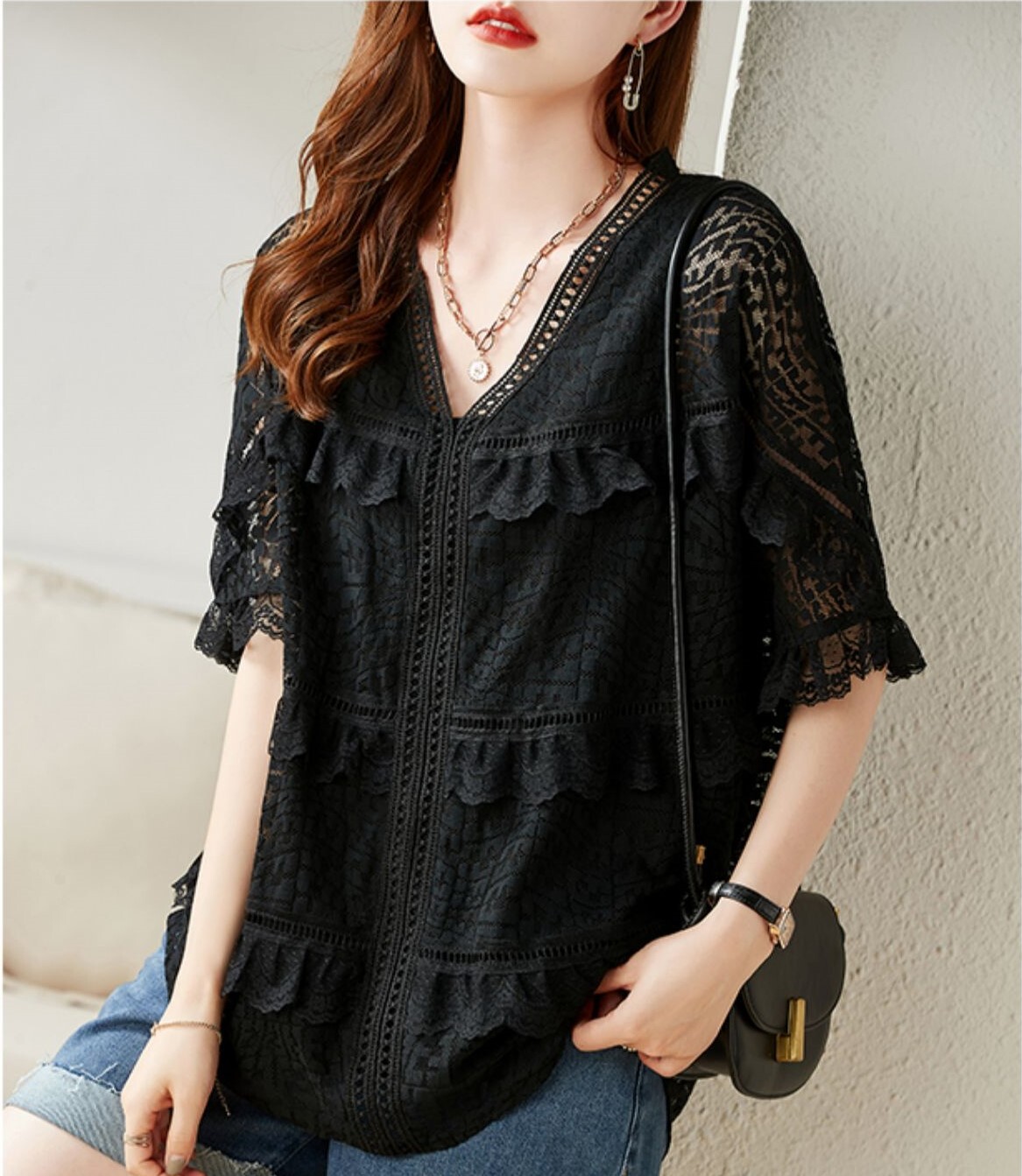 トップス ブラウス カットソー プルオーバー 5分袖 五分袖 Vネック 襟なし ワイド レース フリル 透け感 シースルー 綿 ポリエステル 大人可愛い きれいめ シンプル カジュアル おしゃれ トップス ブラウス カットソー プルオーバー 5分袖 五分袖 Vネック 襟なし ワイド レース フリル 透け感 シースルー 綿 ポリエステル 大人可愛い きれいめ シンプル カジュアル おしゃれ