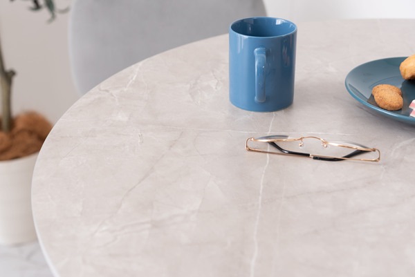 ラウンドテーブル 大理石調 大理石 韓国インテリア シンプル おしゃれ スタイリッシュ 直径90cm 90×90 丸テーブル テーブル ダイニングテーブル つくえ 食卓 韓国 北欧 ストーン かわいい