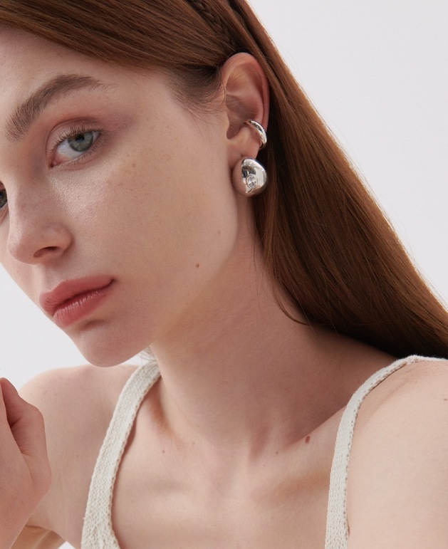 HYERES LOR☆champagne full moon silver volume earring ピアス HYERES LOR☆champagne full moon silver volume earring ピアス