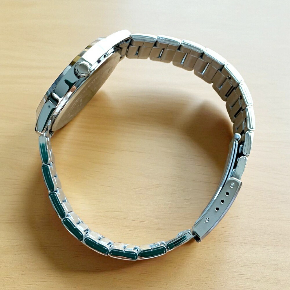 海外限定モデル カシオ アナログ 腕時計 手表 メンズ 男女兼用 シンプル 文字盤 青 シルバー メタル ステンレス腕時計 ビジネス 仕事用 おしゃれ 時計 誕生日プレゼント 大学生 彼氏 彼女 夫 海外限定モデル カシオ アナログ 腕時計 手表 メンズ 男女兼用 シンプル 文字盤 青 シルバー メタル ステンレス腕時計 ビジネス 仕事用 おしゃれ 時計 誕生日プレゼント 大学生 彼氏 彼女 夫