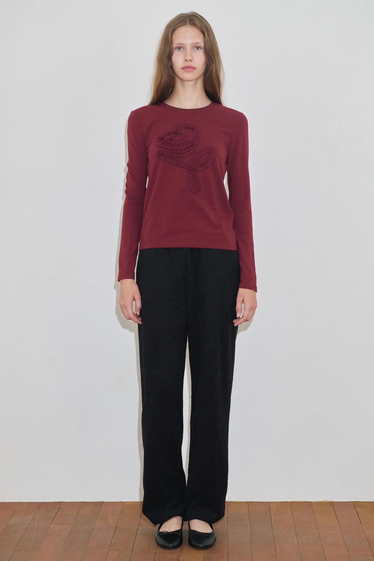 【SINOON】 ROSE FRILL LONG SLEEVE : BURGUNDY 【SINOON】 ROSE FRILL LONG SLEEVE : BURGUNDY