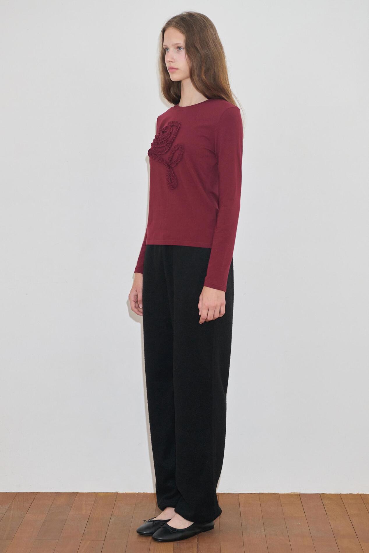 【SINOON】 ROSE FRILL LONG SLEEVE : BURGUNDY 【SINOON】 ROSE FRILL LONG SLEEVE : BURGUNDY