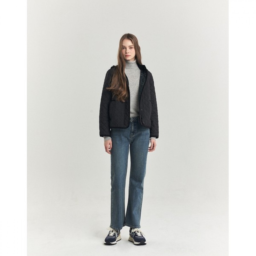 (ヘッジズレディース) 24FW チェック裏地フード付きショートキルトジャンパーブラック HSJU4D911BK (ヘッジズレディース) 24FW チェック裏地フード付きショートキルトジャンパーブラック HSJU4D911BK