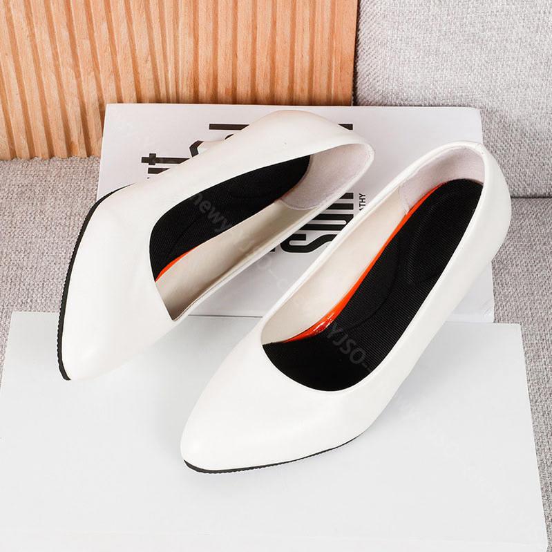 500円OFFクーポン パンプス おしゃれ 春 夏 シンプル ポインテッド 履きやすい 痛くない 幅広 レディース 婦人靴 レディース靴 美脚 太ヒール 4cmヒール 二次会 パーティー 冠婚葬祭 歩 500円OFFクーポン パンプス おしゃれ 春 夏 シンプル ポインテッド 履きやすい 痛くない 幅広 レディース 婦人靴 レディース靴 美脚 太ヒール 4cmヒール 二次会 パーティー 冠婚葬祭 歩