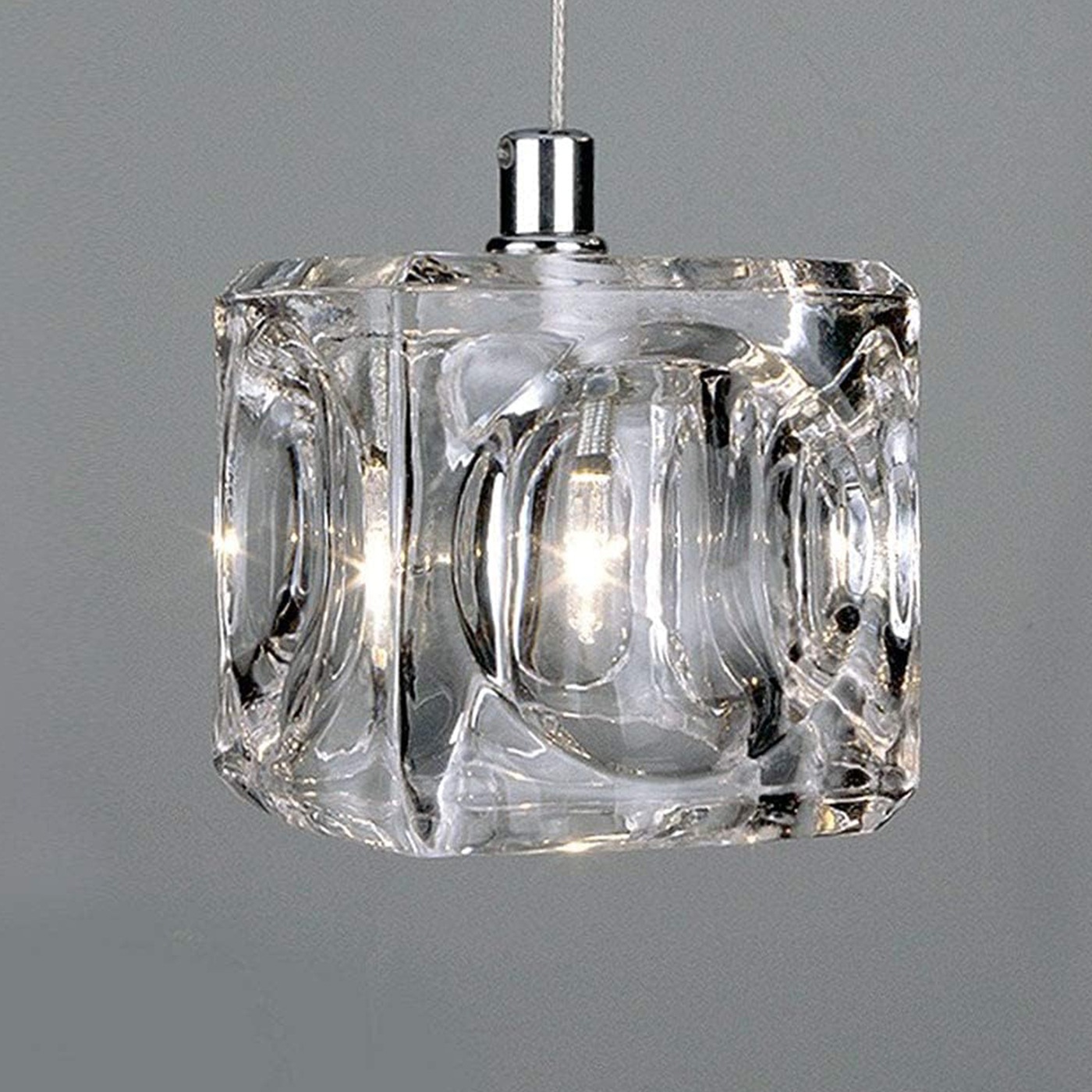 【7cmx7cm ダクトレール式】 ペンダントライト 氷塊 クリア ガラスキューブ 6灯 クリスタルガラス 吊り下げライト 工事不要 G4電球LED対応 天井照明 インテリア アンティーク 北欧 【7cmx7cm ダクトレール式】 ペンダントライト 氷塊 クリア ガラスキューブ 6灯 クリスタルガラス 吊り下げライト 工事不要 G4電球LED対応 天井照明 インテリア アンティーク 北欧