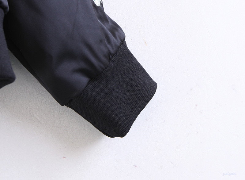 欧米風 花刺繡ジャケット レディース MA1ジャケットコート ストレッチ ゆったり上着 ミリタリージャケット 欧米風 花刺繡ジャケット レディース MA1ジャケットコート ストレッチ ゆったり上着 ミリタリージャケット