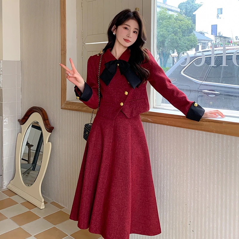 小さい香りがよい風の赤い新年のウェディングドレスのファッションの気質のスーツのスカートの女性の韓国の服の2点セット