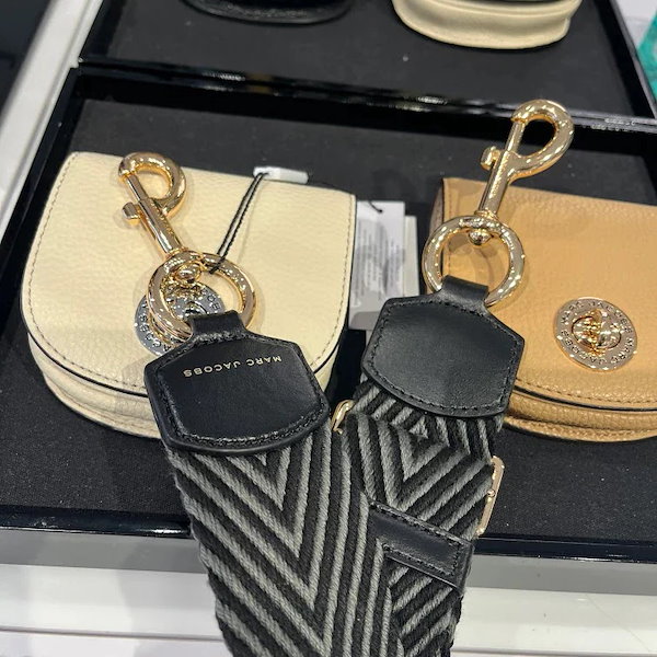 Qoo10] Marc Jacobs Original Wrapping 即発