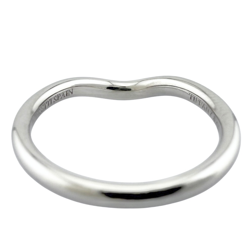 ティファニー カーブドバンド リング 指輪 9.5号 Pt950プラチナ ダイヤモンド TIFFANY&Co. 中古 美品 ティファニー カーブドバンド リング 指輪 9.5号 Pt950プラチナ ダイヤモンド TIFFANY&Co. 中古 美品