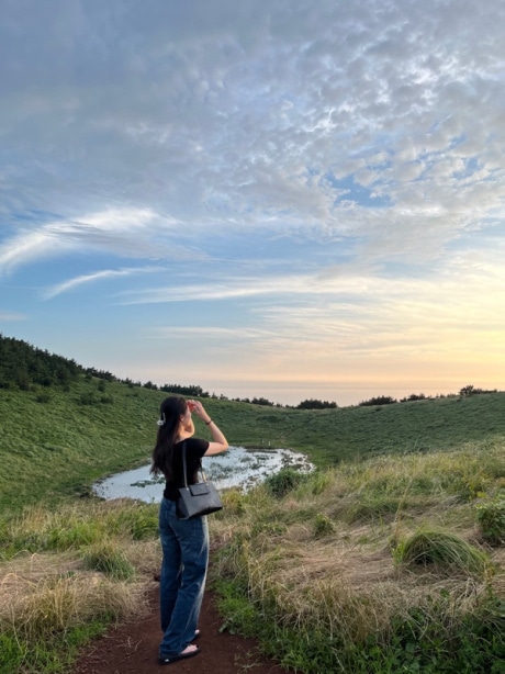 Bolted Square Shoulder Bag 2色 新商品 韓国人気 女性バッグ 学生バッグ デイリーバッグ 新学期 大学生 韓国人気 学生バッグ Bolted Square Shoulder Bag 2色 新商品 韓国人気 女性バッグ 学生バッグ デイリーバッグ 新学期 大学生 韓国人気 学生バッグ