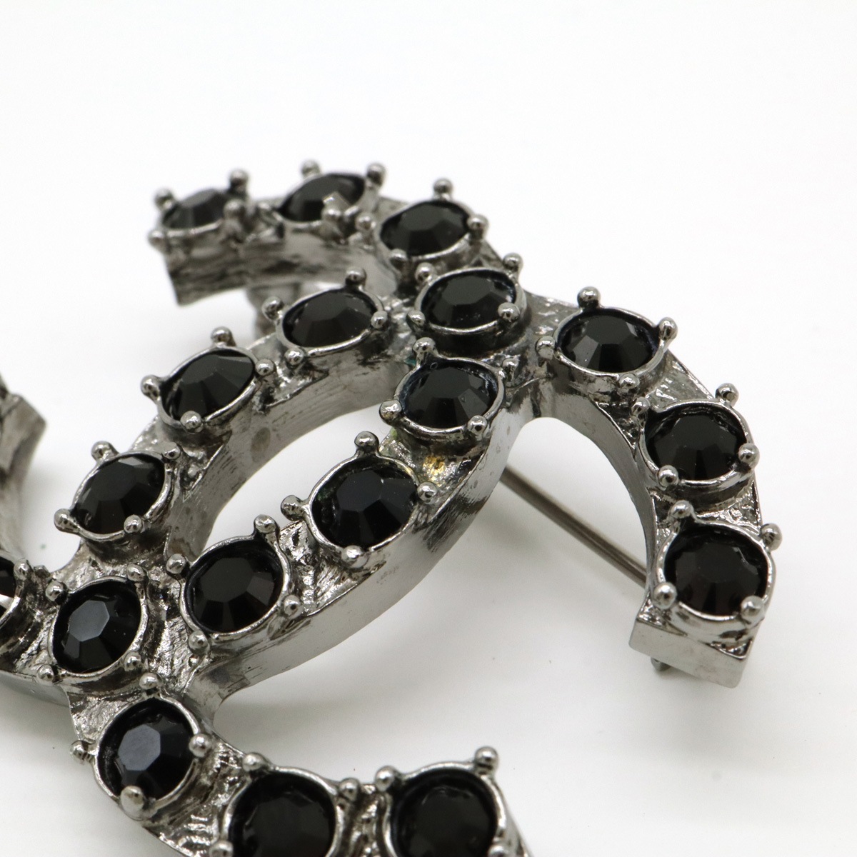 ココマーク ラインストーン ピンブローチ メタル ブラック 黒 シルバー 05 ココマーク ラインストーン ピンブローチ メタル ブラック 黒 シルバー 05