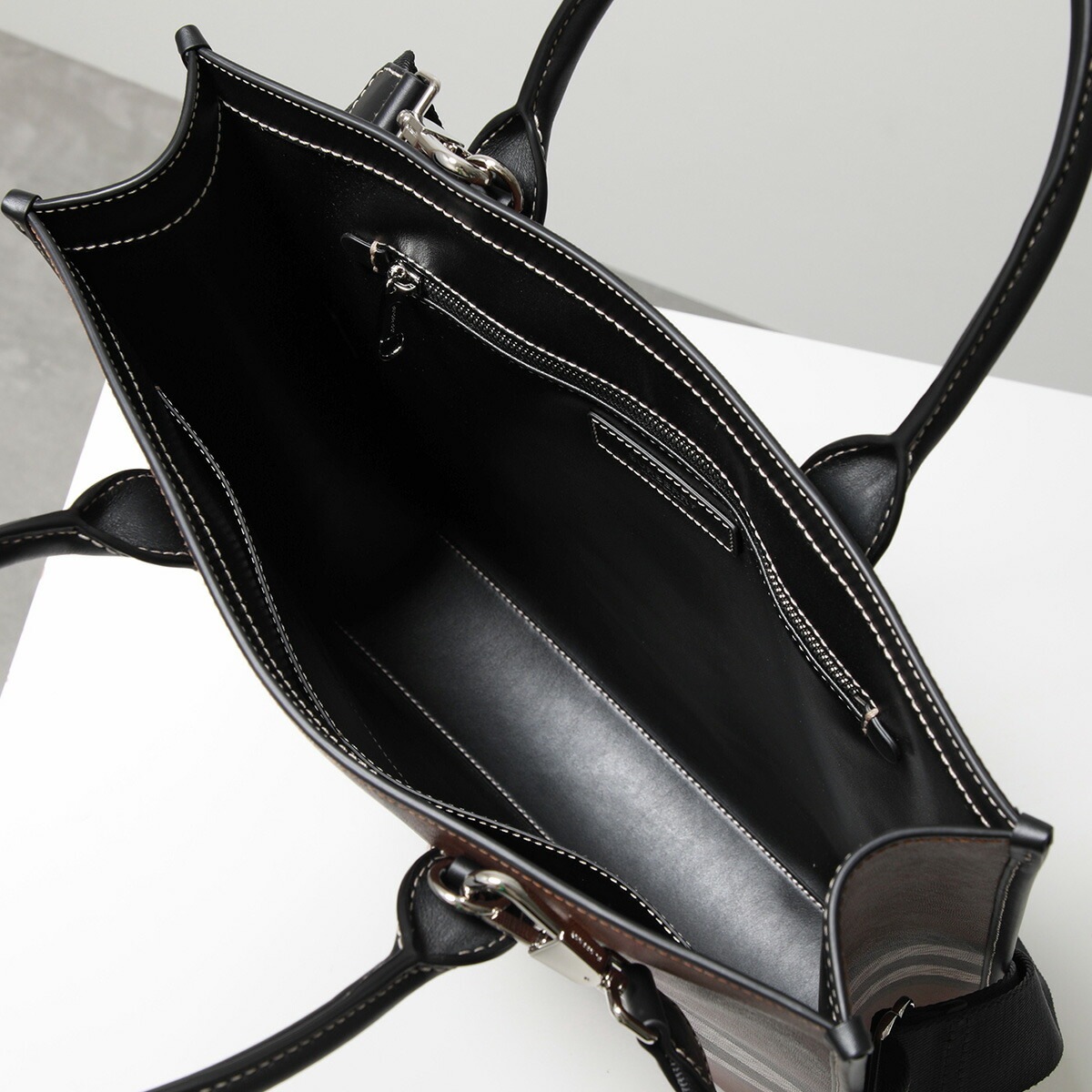 BURBERRY バーバリー トートバッグ ML SLIM DENNY PT GC9 スリム デニー 8064445 メンズ ショルダーバッグ クロスボディ 鞄 A8900/DARK-BIRCH-B BURBERRY バーバリー トートバッグ ML SLIM DENNY PT GC9 スリム デニー 8064445 メンズ ショルダーバッグ クロスボディ 鞄 A8900/DARK-BIRCH-B