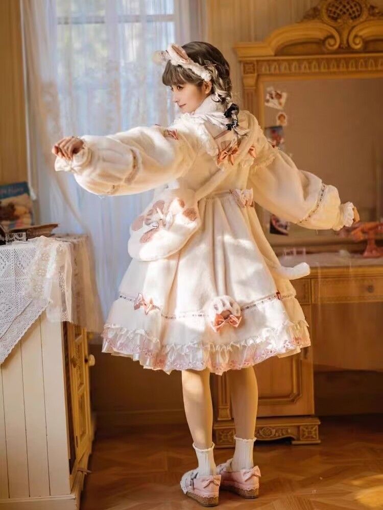 貧乳猫ロリータドレスぬいぐるみp冬長袖肥厚ロリータドレス新年ドレス