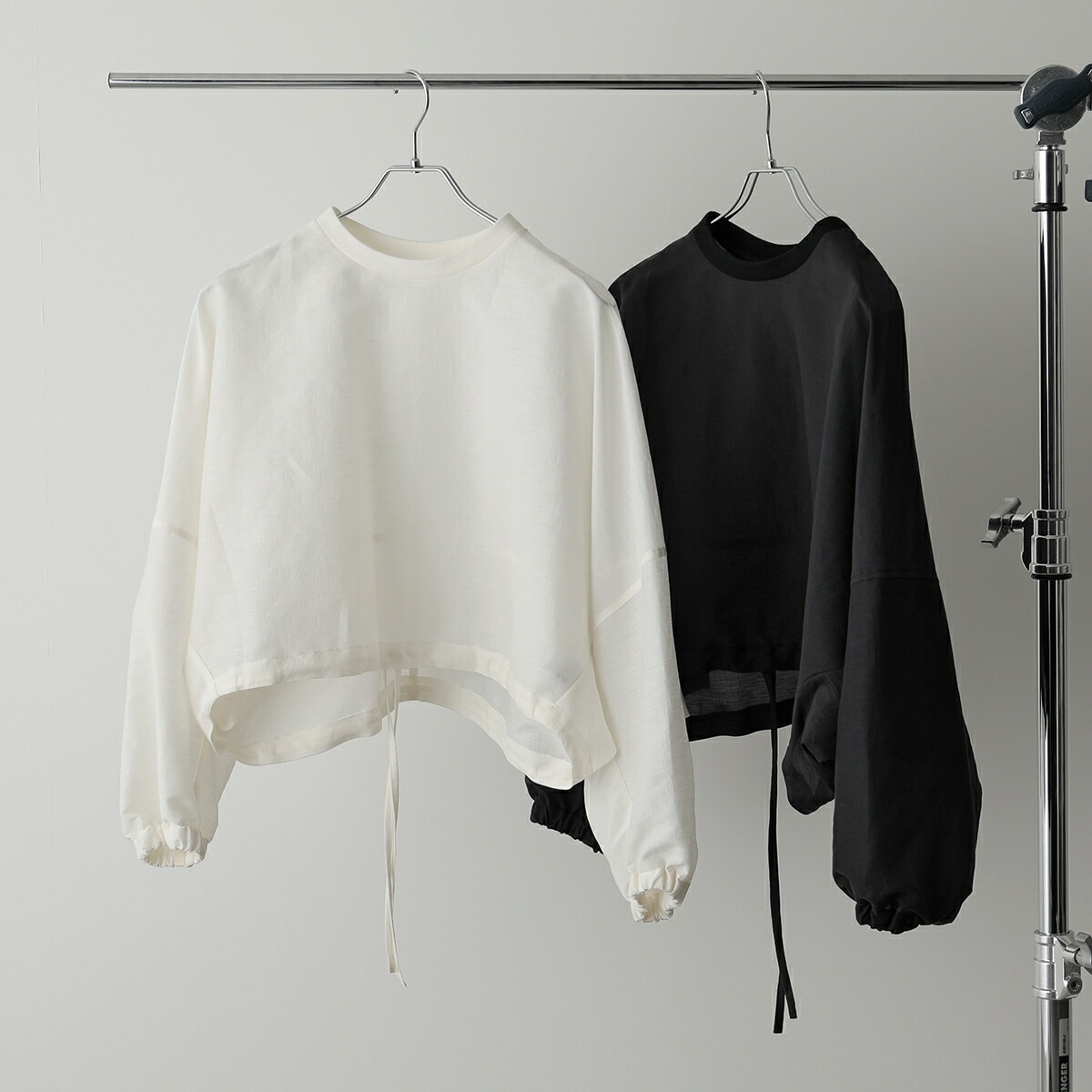 PASSIONE パシオーネ ブラウス 526952 レディース シアー ボリュームスリーブ 長袖 カラー2色 【mega】