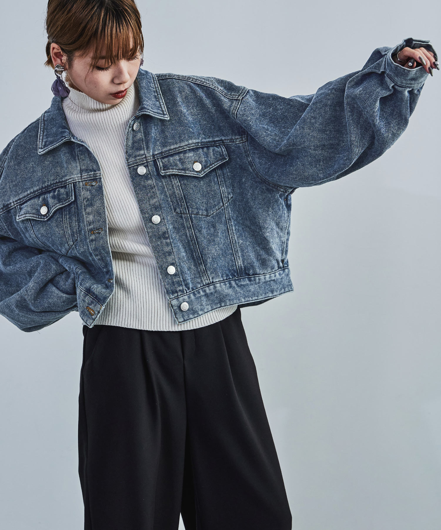 デニムショートジャケット アウター ブルゾン ジャケット デニム ショート丈 クロップド丈 デニムジャケット ドロップショルダー レディース ライトアウター トップス ジージャン 大人カジュアル デニムショートジャケット アウター ブルゾン ジャケット デニム ショート丈 クロップド丈 デニムジャケット ドロップショルダー レディース ライトアウター トップス ジージャン 大人カジュアル