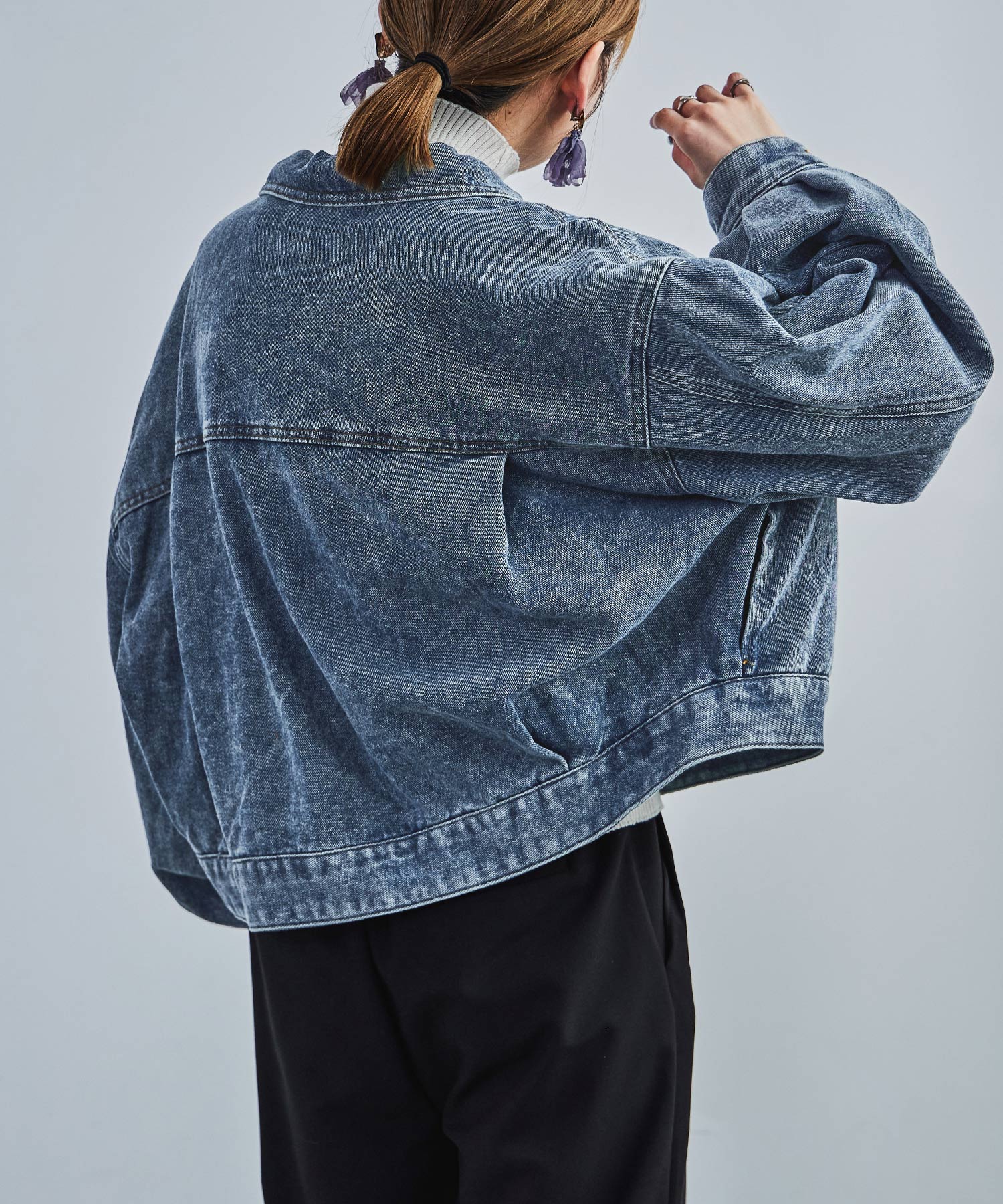 デニムショートジャケット アウター ブルゾン ジャケット デニム ショート丈 クロップド丈 デニムジャケット ドロップショルダー レディース ライトアウター トップス ジージャン 大人カジュアル デニムショートジャケット アウター ブルゾン ジャケット デニム ショート丈 クロップド丈 デニムジャケット ドロップショルダー レディース ライトアウター トップス ジージャン 大人カジュアル