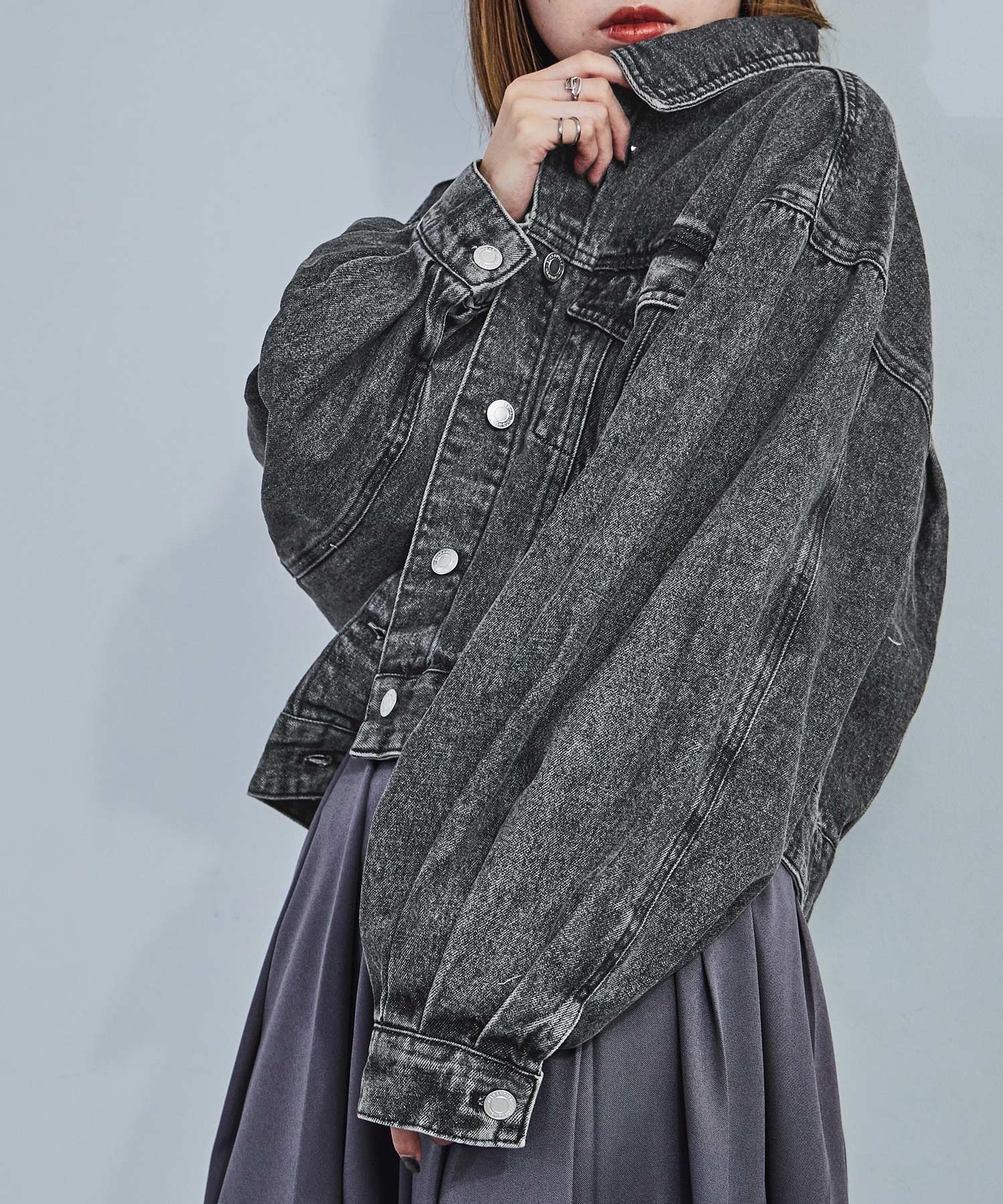 デニムショートジャケット アウター ブルゾン ジャケット デニム ショート丈 クロップド丈 デニムジャケット ドロップショルダー レディース ライトアウター トップス ジージャン 大人カジュアル デニムショートジャケット アウター ブルゾン ジャケット デニム ショート丈 クロップド丈 デニムジャケット ドロップショルダー レディース ライトアウター トップス ジージャン 大人カジュアル