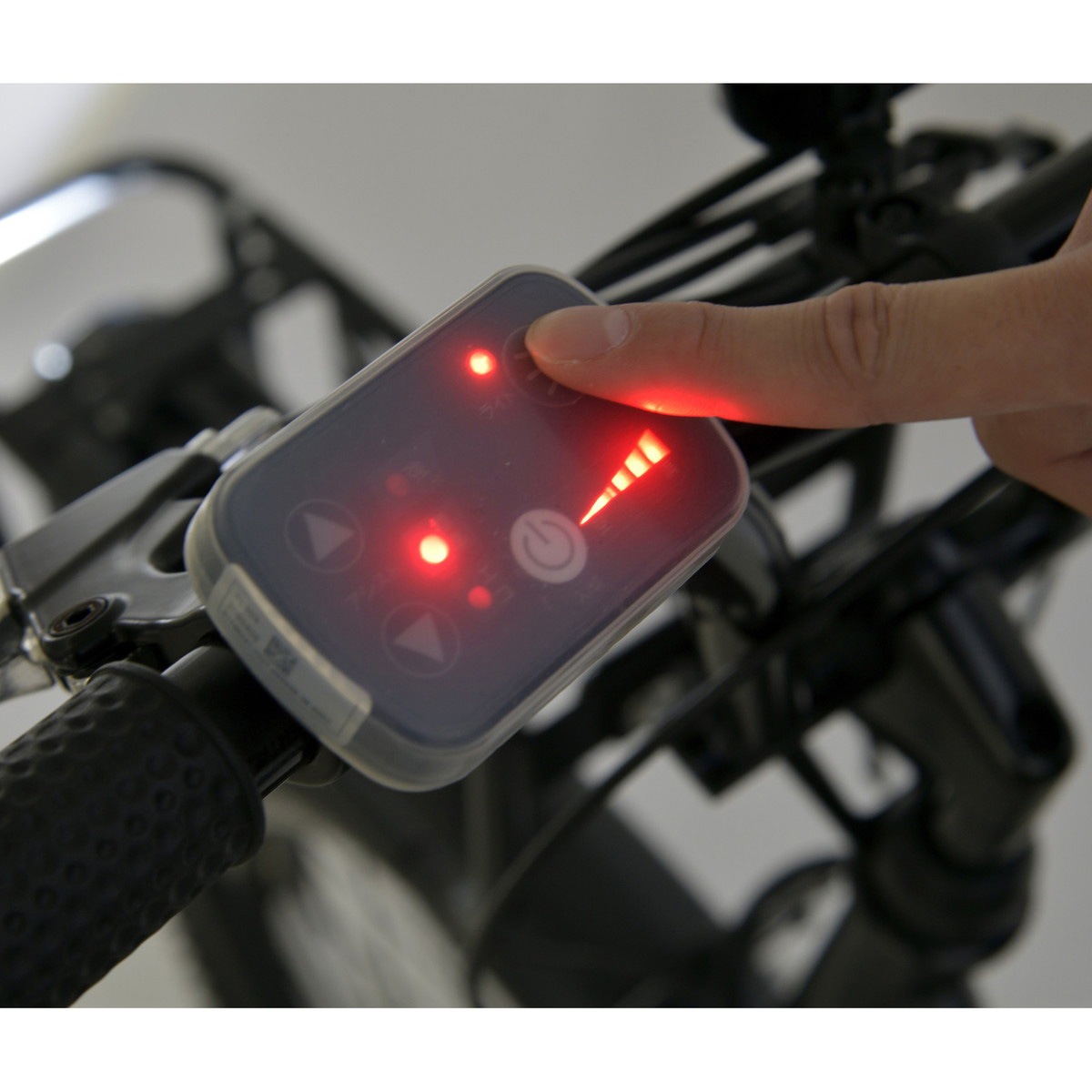 【お客様組立品】 キャプテンスタッグ eバーギー電動FDB206(アーミーベージュ) 20インチ 自転車 折りたたみ 電動アシスト 【お客様組立品】 キャプテンスタッグ eバーギー電動FDB206(アーミーベージュ) 20インチ 自転車 折りたたみ 電動アシスト