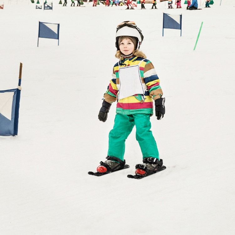 スキーシューズ スキー板 ミニスノーシューズ 雪遊び 子供用 大人用 ミニスキー 雪靴 屋外スノーボード 小型 スノーショート スキーブーツ ウィンタースポーツ 軽量 収納袋付き 便利 スキーシューズ スキーシューズ スキー板 ミニスノーシューズ 雪遊び 子供用 大人用 ミニスキー 雪靴 屋外スノーボード 小型 スノーショート スキーブーツ ウィンタースポーツ 軽量 収納袋付き 便利 スキーシューズ