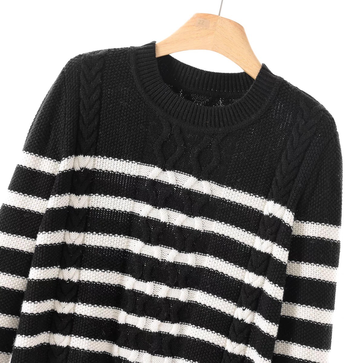 レディース トップス ニット セーター プルオーバー 長袖 ラウンドネック フェミニン アメカジ かわいい 大人可愛い きれいめ シンプル カジュアル 上品 おしゃれ かっこいい レトロ こなれ感