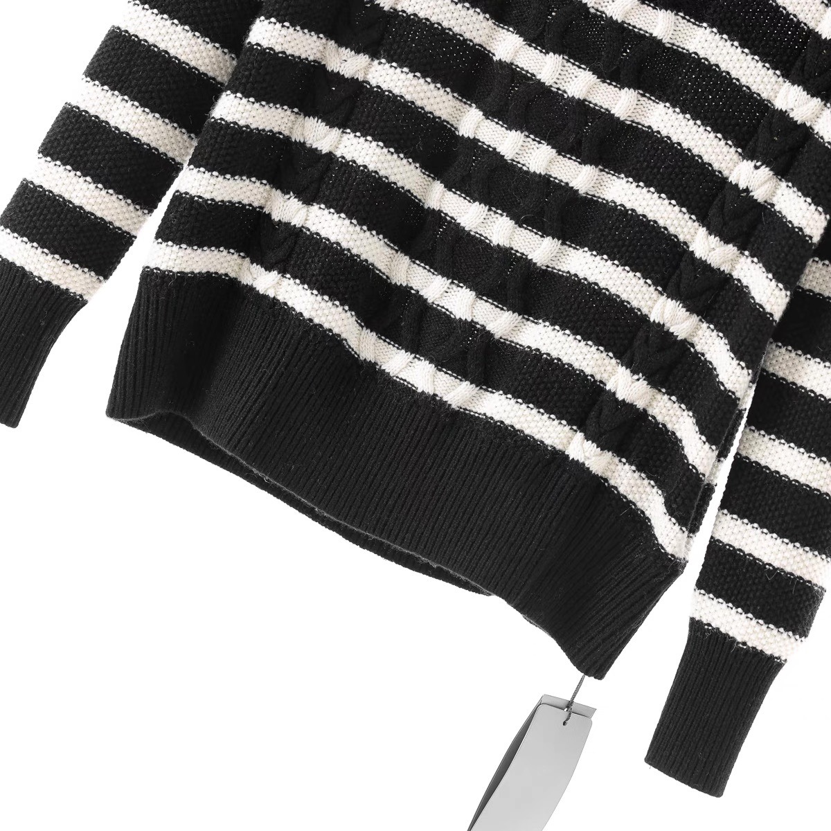 レディース トップス ニット セーター プルオーバー 長袖 ラウンドネック フェミニン アメカジ かわいい 大人可愛い きれいめ シンプル カジュアル 上品 おしゃれ かっこいい レトロ こなれ感