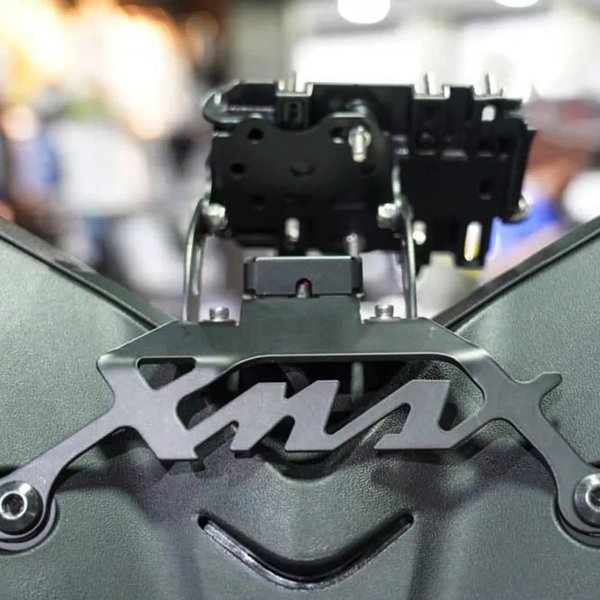 二輪車 GPSナビゲーションシステムホルダー 二輪車 取り付けブラケット ヤマハXmax250 xmax300 xmax X-MAX 300 125 二輪車 GPSナビゲーションシステムホルダー 二輪車 取り付けブラケット ヤマハXmax250 xmax300 xmax X-MAX 300 125