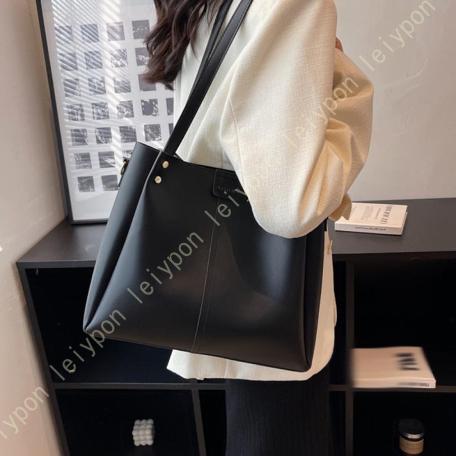 トートバッグ a4 レディース 軽量 ボタン付き おしゃれ 大容量 仕事用 大きめ 通勤 通学 防水 軽い 可愛い 肩掛け 20代 仕切り かわいい 撥水 プレゼント