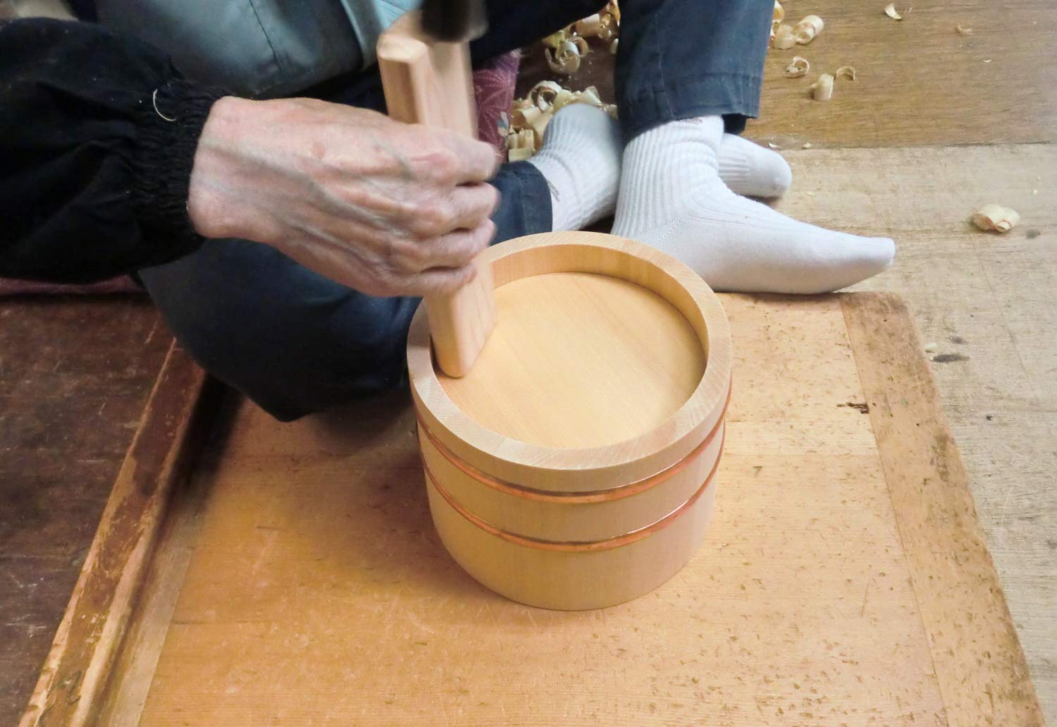 木曽工芸 おひつ 江戸型 日本製 木製 さわら 3合用 木曽工芸 おひつ 江戸型 日本製 木製 さわら 3合用