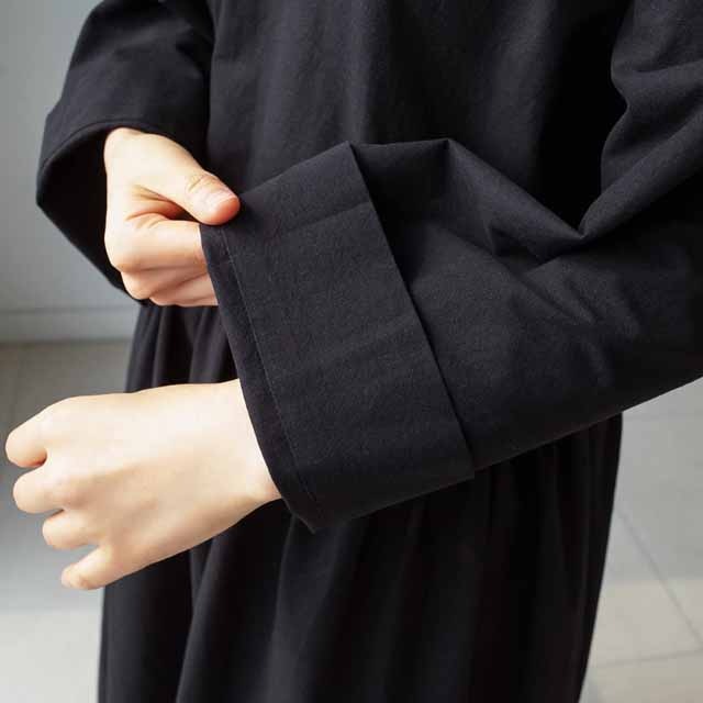 ロング丈 ワンピース バックオープン ハイウエスト ボリューム袖 Aライン フレアスカート コットン ロング丈 ワンピース バックオープン ハイウエスト ボリューム袖 Aライン フレアスカート コットン