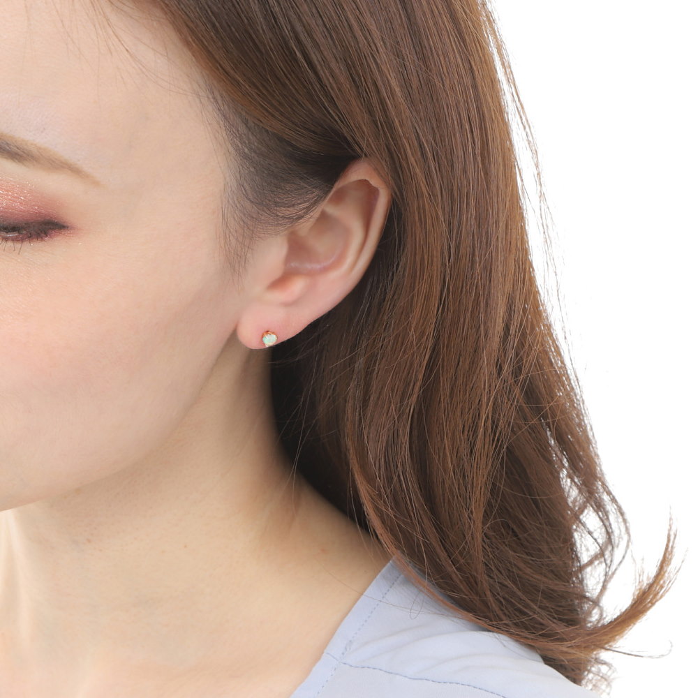 ピアス K18 オパール ハート 両耳 2個 18金 18k ゴールド 人気 プレゼント 誕生日 ピアス K18 オパール ハート 両耳 2個 18金 18k ゴールド 人気 プレゼント 誕生日