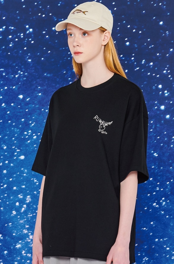 【CPGN STUDIO】Run Smile Embroidery Short Sleeve CPGN STUDIO】 Run Smile Embroidery Short Sleeve Tシャツ